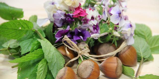 A La Rencontre Des Plantes Bouquet Plantes Comestibles - Sainte gemmes le robert - Mayenne