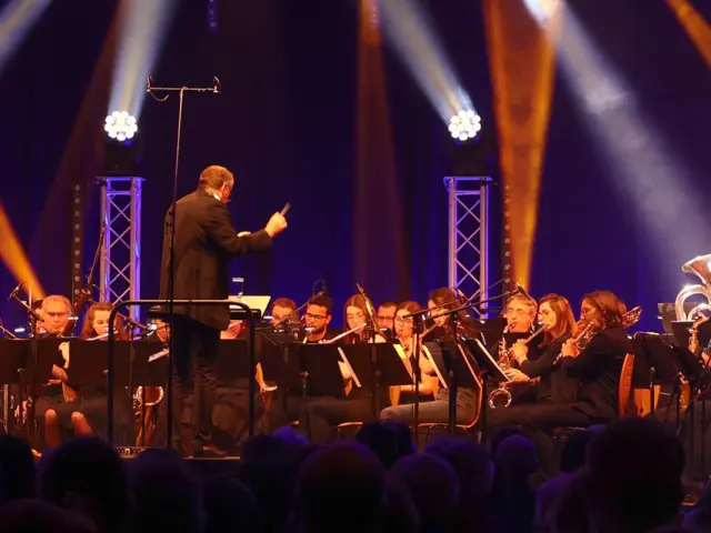 Orchestre Dharmonie Du Sud De Lernee